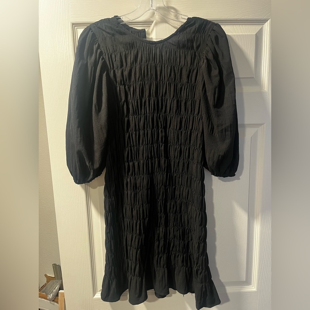 Mini black dress from Mango